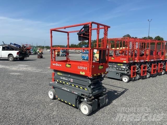 SkyJack SJ3219 Ножничные подъемники