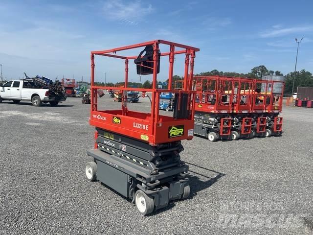 SkyJack SJ3219 Ножничные подъемники