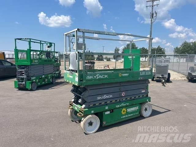SkyJack SJ3226 Ножничные подъемники