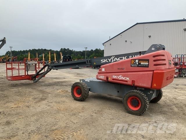 SkyJack SJ45T Телескопические подъемники