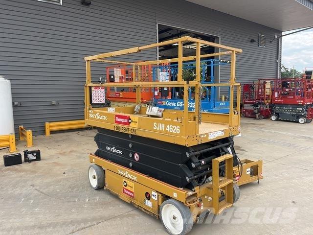 SkyJack SJ4626 Ножничные подъемники