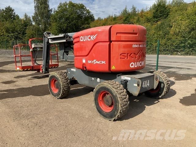 SkyJack SJ46AJ Коленчатые подъемники
