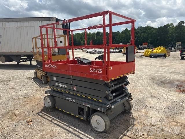 SkyJack SJ4726 Ножничные подъемники