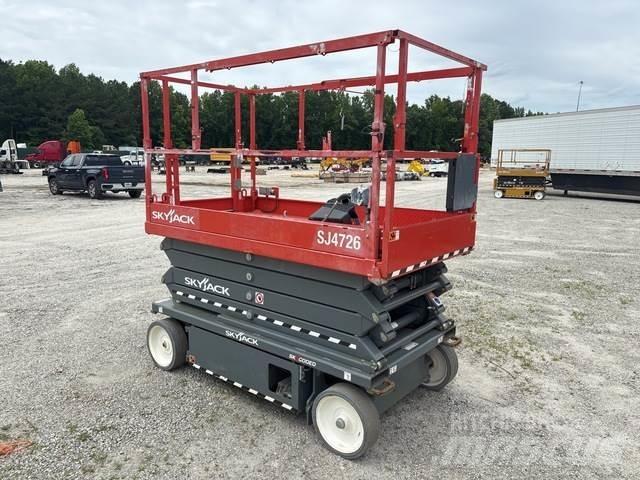 SkyJack SJ4726 Ножничные подъемники