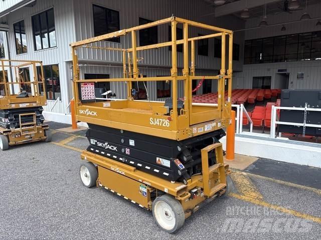SkyJack SJ4726 Ножничные подъемники