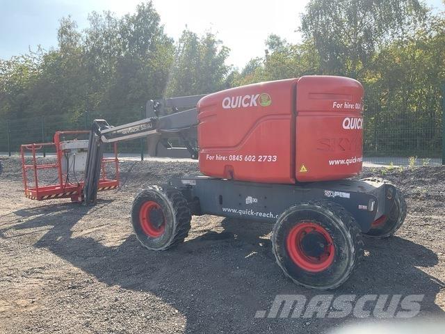 SkyJack SJ51AJ Коленчатые подъемники