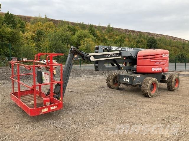 SkyJack SJ51AJ Коленчатые подъемники