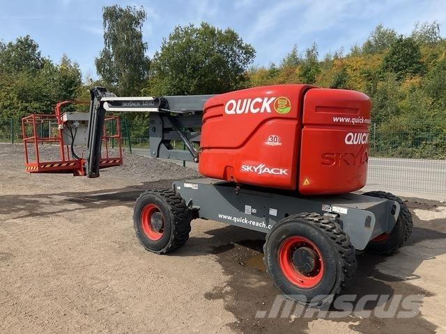 SkyJack SJ51AJ Коленчатые подъемники