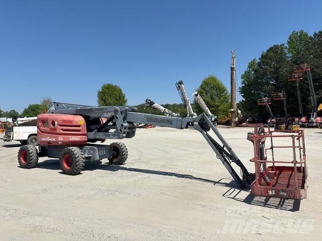 SkyJack SJ63AJ Коленчатые подъемники