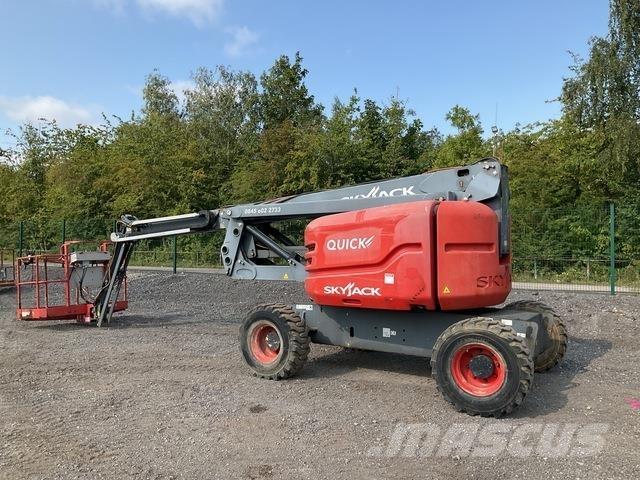 SkyJack SJ63AJ Коленчатые подъемники