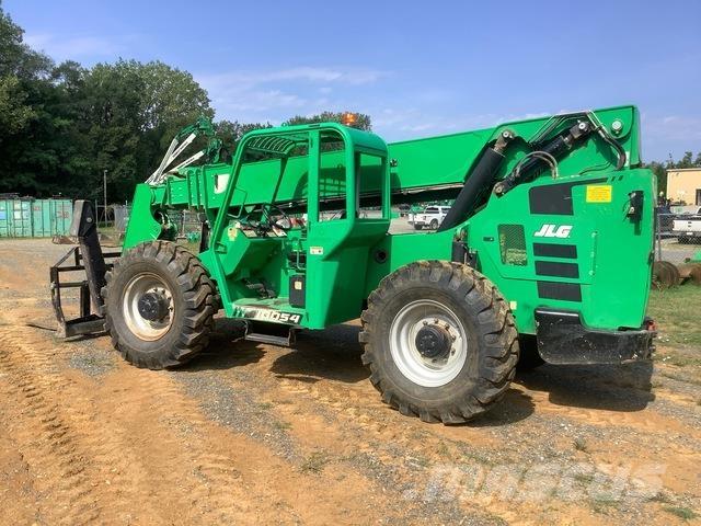 SkyTrak 10054 Телескопические погрузчики