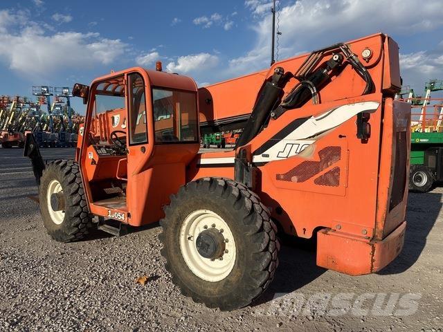 SkyTrak 10054 Телескопические погрузчики