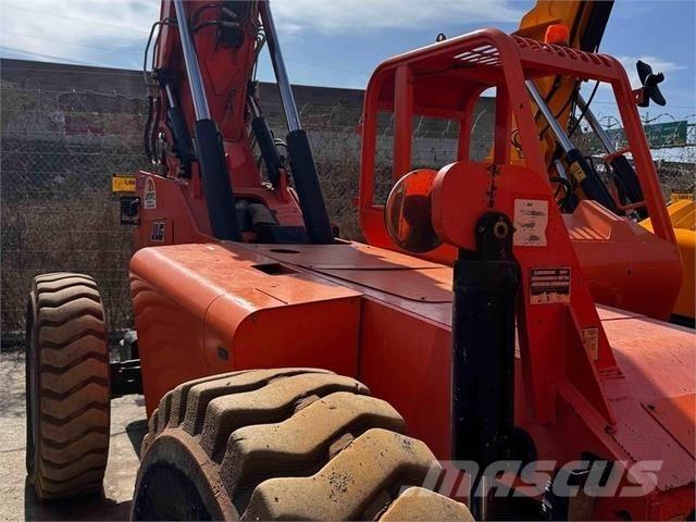 SkyTrak 6042 Телескопические погрузчики