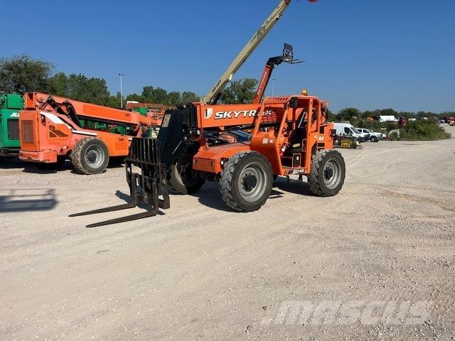 SkyTrak 6042 Телескопические погрузчики