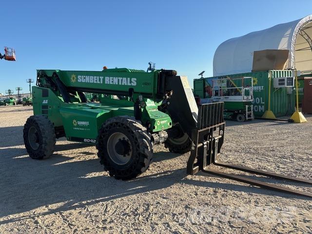 SkyTrak 8042 Телескопические погрузчики