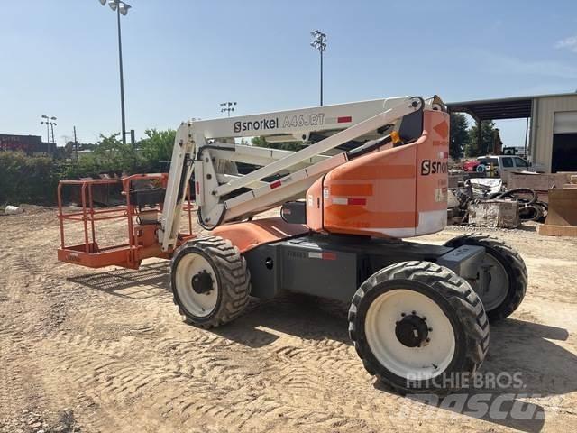 Snorkel A46JRT Коленчатые подъемники