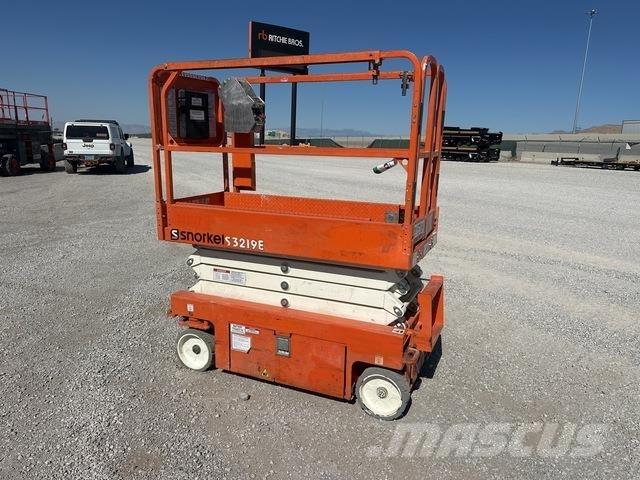 Snorkel S3219E Ножничные подъемники