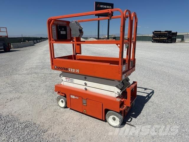 Snorkel S3219E Ножничные подъемники