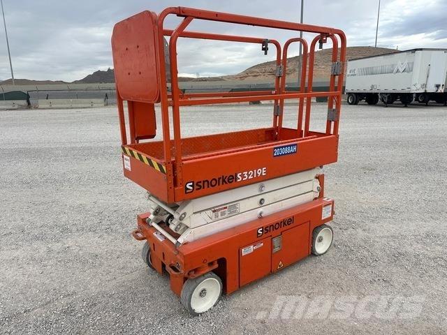 Snorkel S3219E Ножничные подъемники