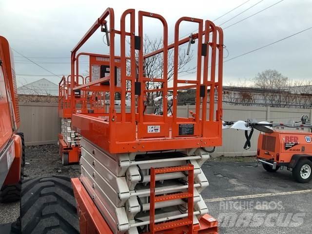 Snorkel S4740E Ножничные подъемники