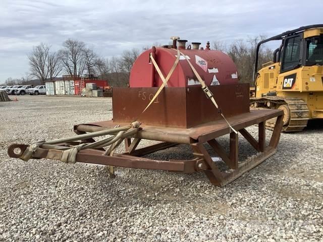 Steel 500 Gal Прицепы-цистерны