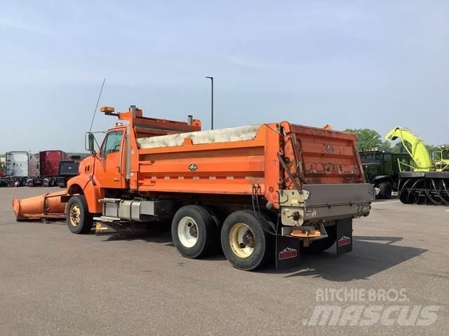 Sterling L9500 Снежные отвалы и плуги