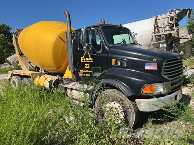 Sterling L9500 Специальные грузовики