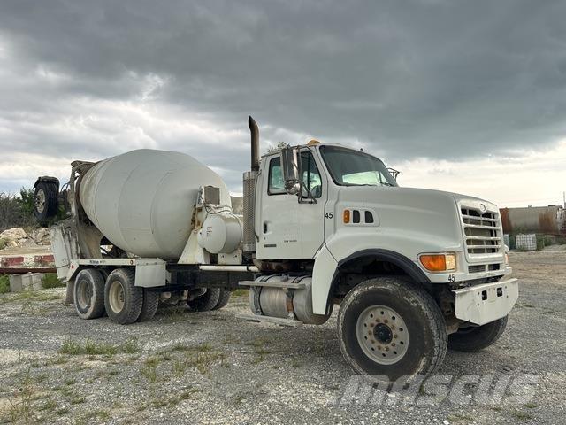 Sterling L9500 Специальные грузовики