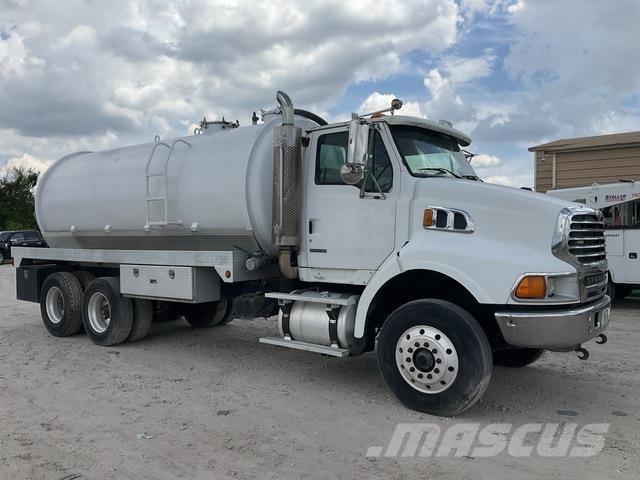 Sterling L9500 Ассенизаторские машины