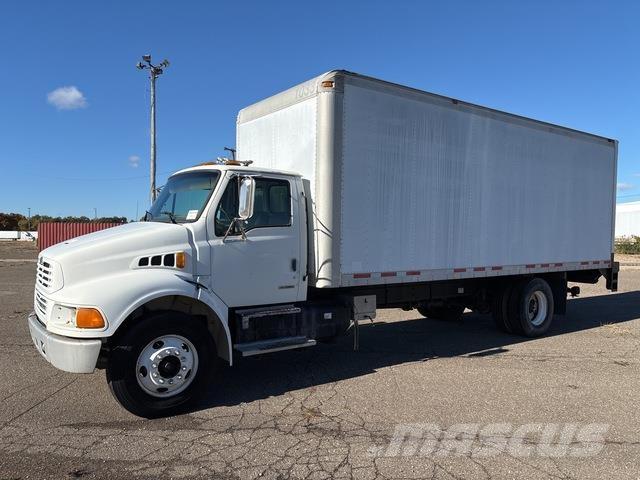 Sterling M7500 Грузовики-Фургоны