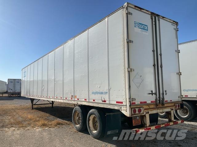 Stoughton  Прицепы-фургоны