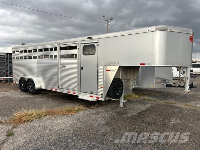 Sundowner  Трейлеры для транспортировки животных