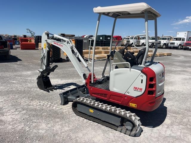 Takeuchi TB216 Гусеничные экскаваторы