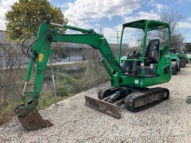 Takeuchi TB230 Гусеничные экскаваторы