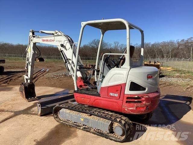 Takeuchi TB240 Гусеничные экскаваторы