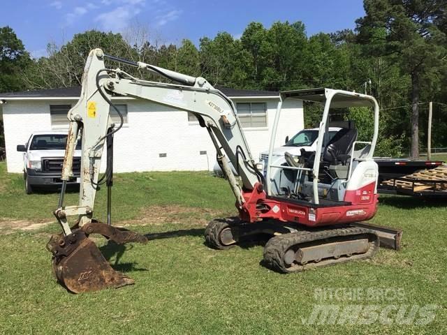 Takeuchi TB240 Гусеничные экскаваторы