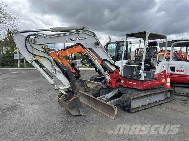 Takeuchi TB260 Гусеничные экскаваторы