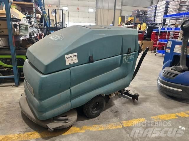 Tennant 5700XP Поломоечные машины