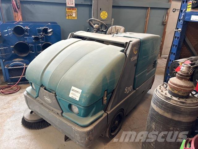 Tennant S20 Внутренние подметальные машины