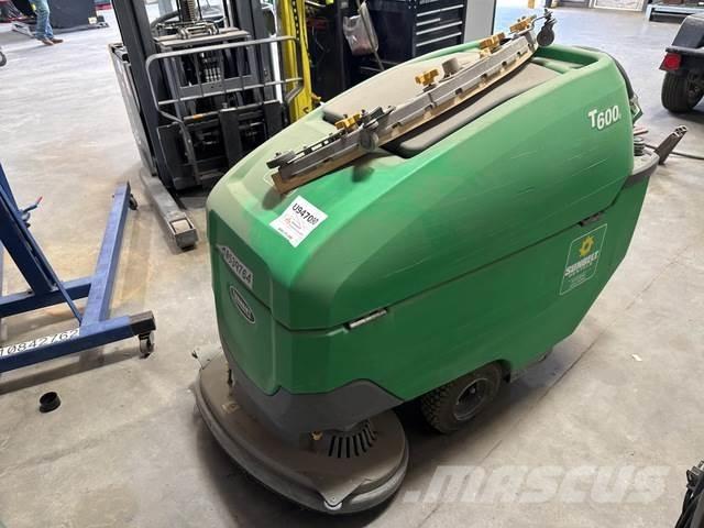 Tennant T600E Поломоечные машины