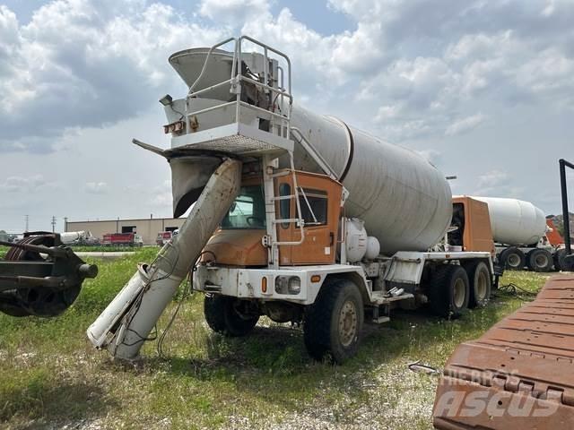 Terex  Специальные грузовики