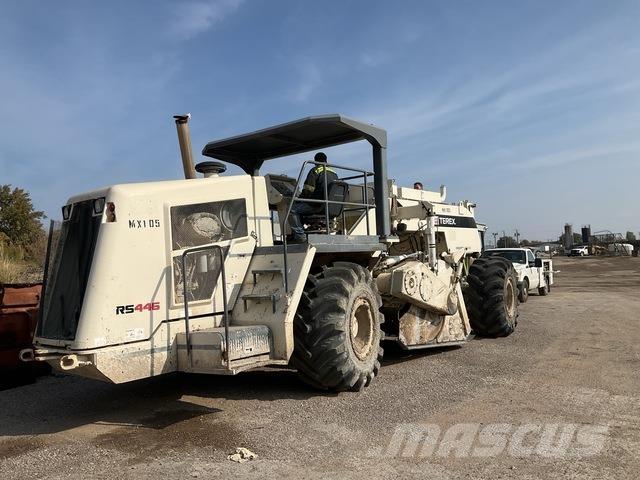 Terex RS446 Уплотнители грунта