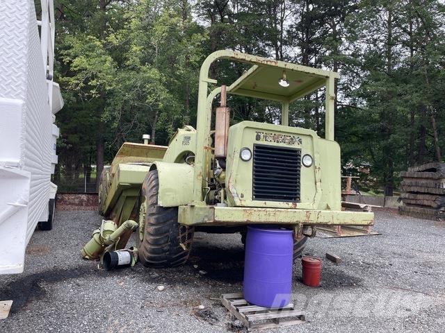 Terex TS14B Скреперы