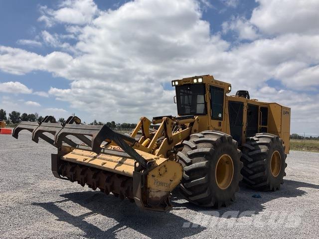 Tigercat 760B Валочно-пакетирующие машины