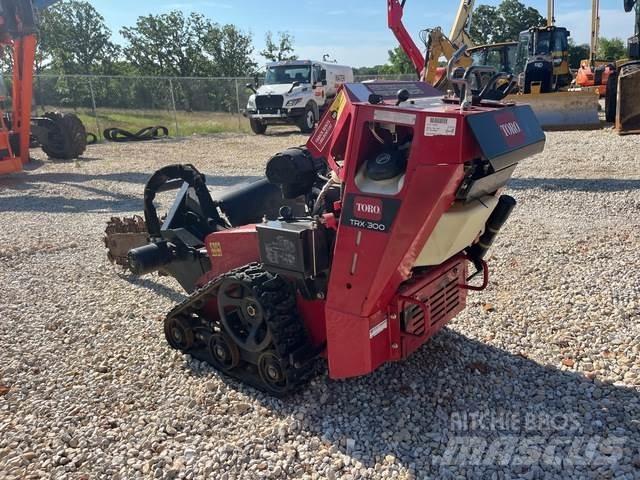 Toro TRX-300 Траншеекопатели
