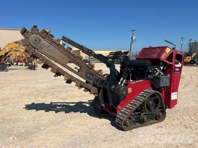 Toro TRX-300 Траншеекопатели