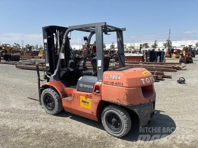 Toyota 7FDU35 Строительная техника - Другие