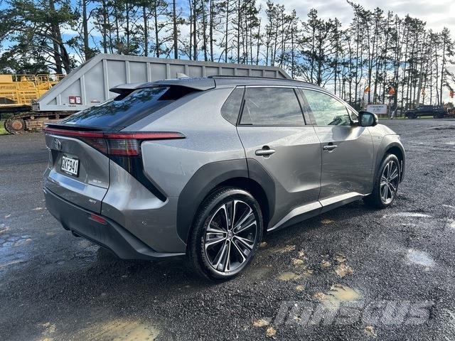 Toyota BZ4X Легковые автомобили