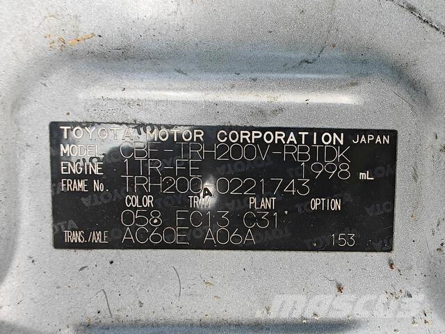 Toyota Hiace Микроавтобусы