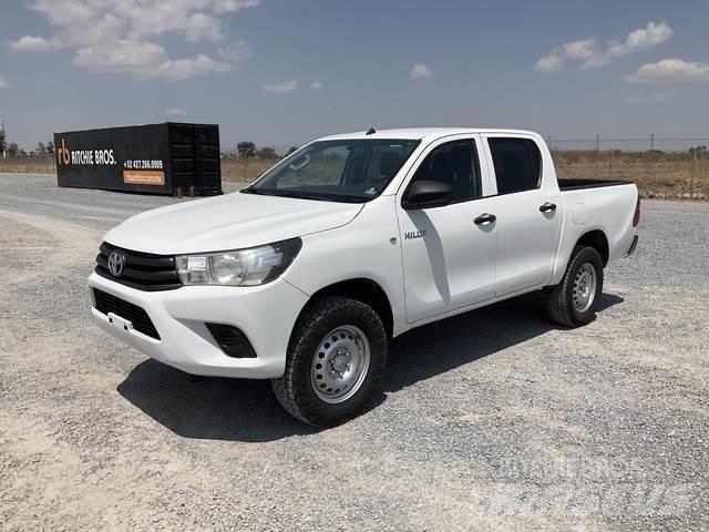 Toyota Hilux Прочие фургоны